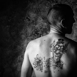 Franck Rondot Photographe 058 pierro pierrot portrait tatoo tatouage vachette Franck Rondot Photographe 058 pierro pierrot portrait tatoo tatouage vachette